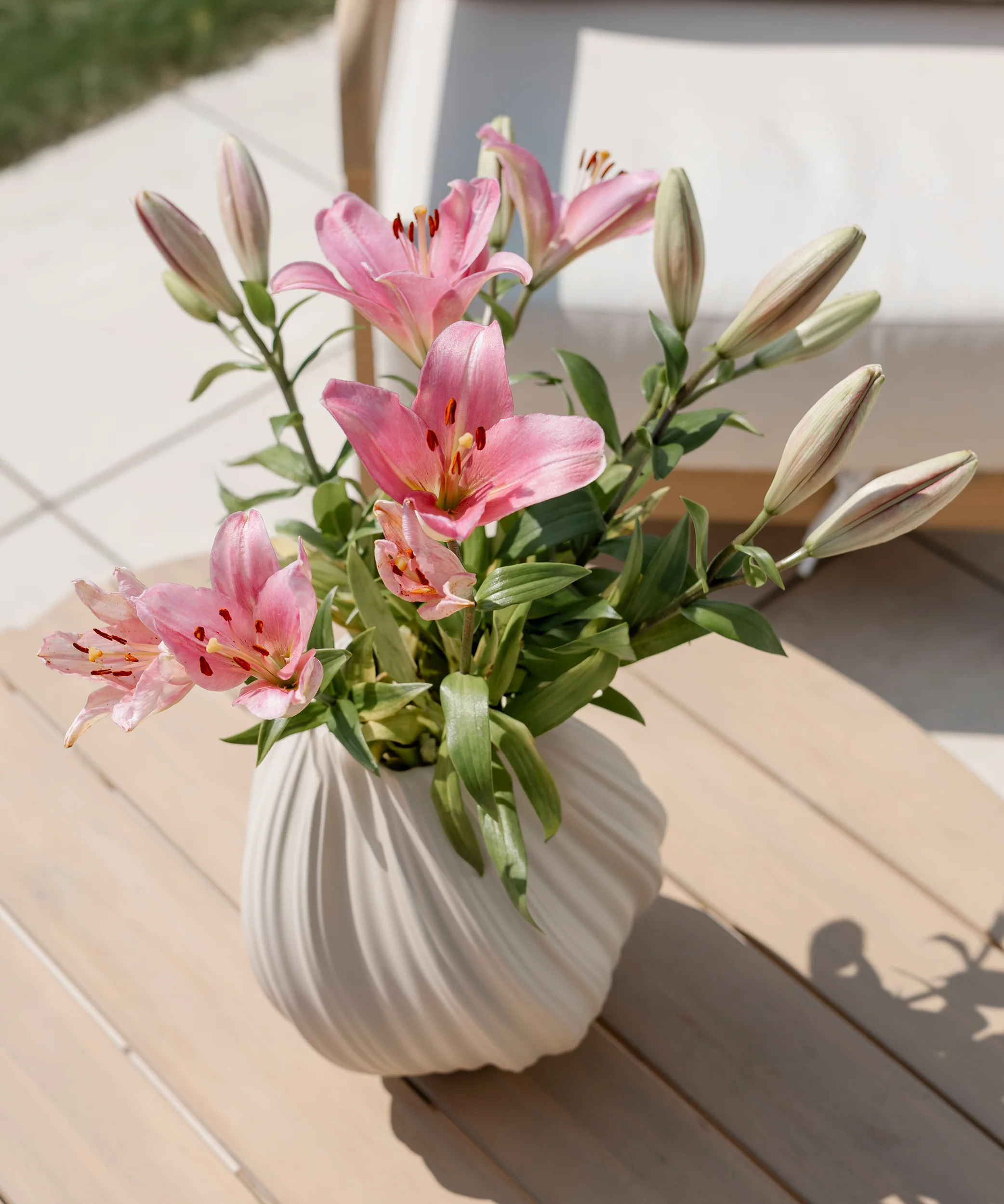 Große Keramik Vase Cremeweiß | Flora - Image 4