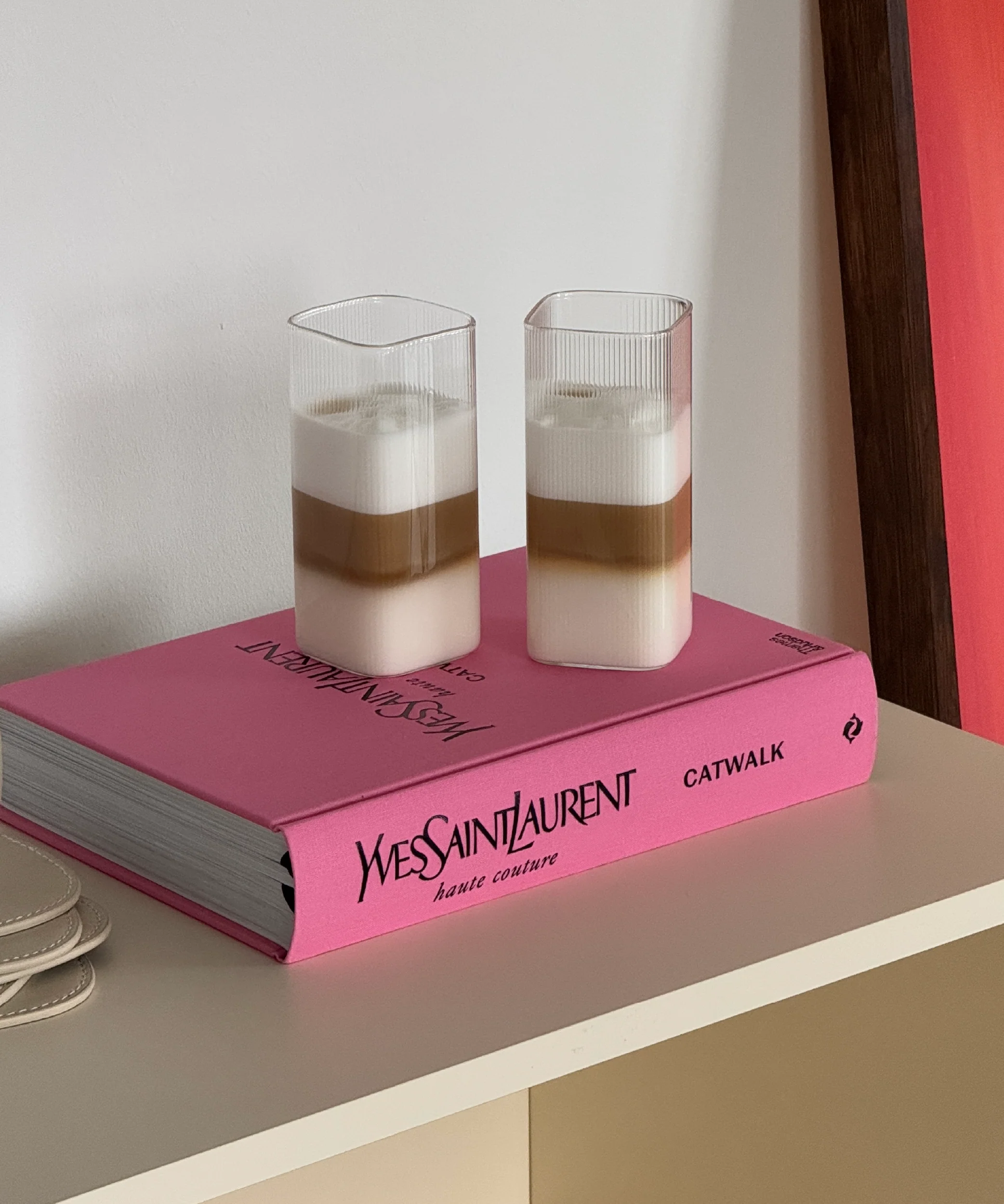 Geriffeltes Glas im eckigen Design | Kuba - Image 6