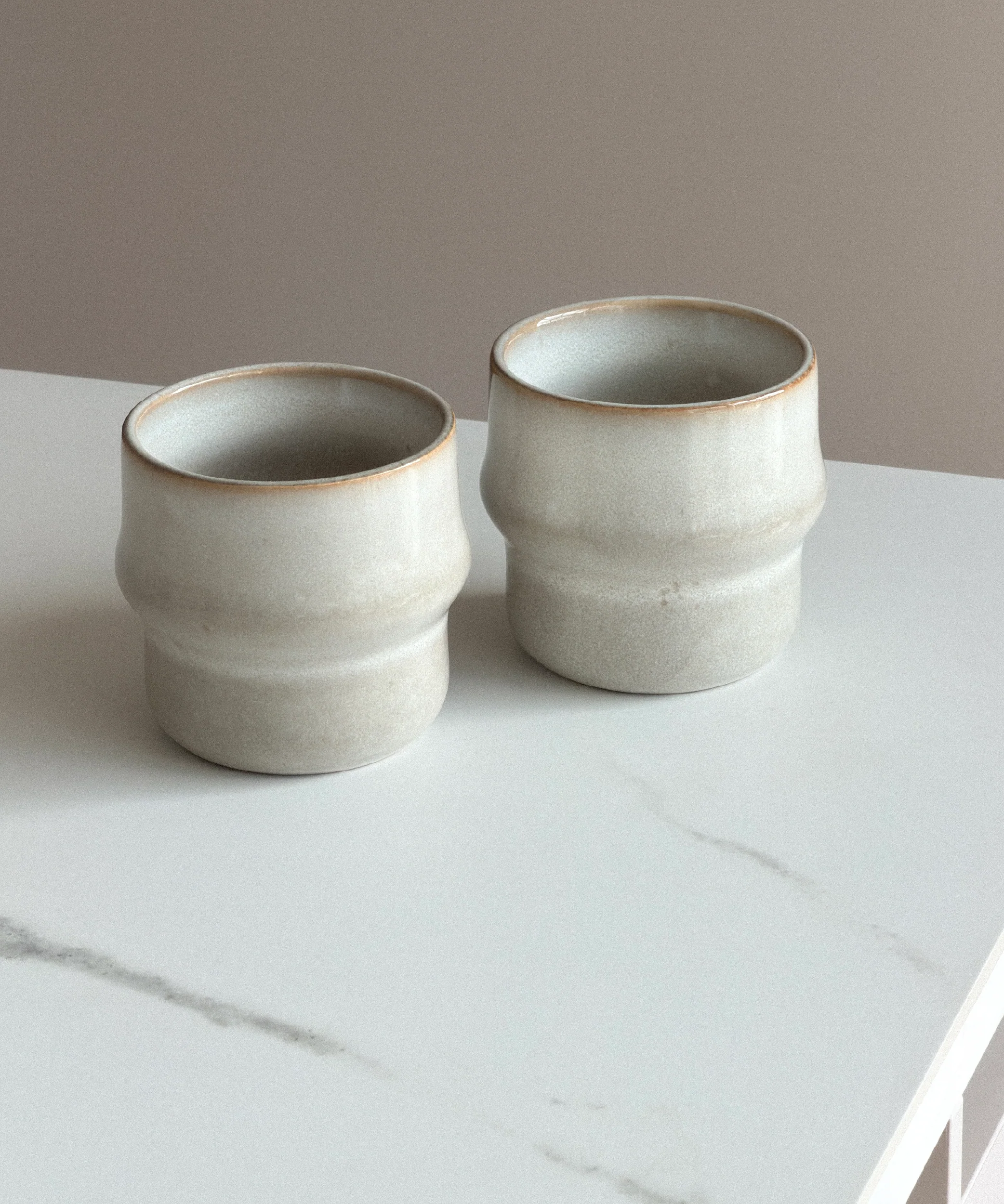 Keramik Becher im organischen Design | Nami - Image 5