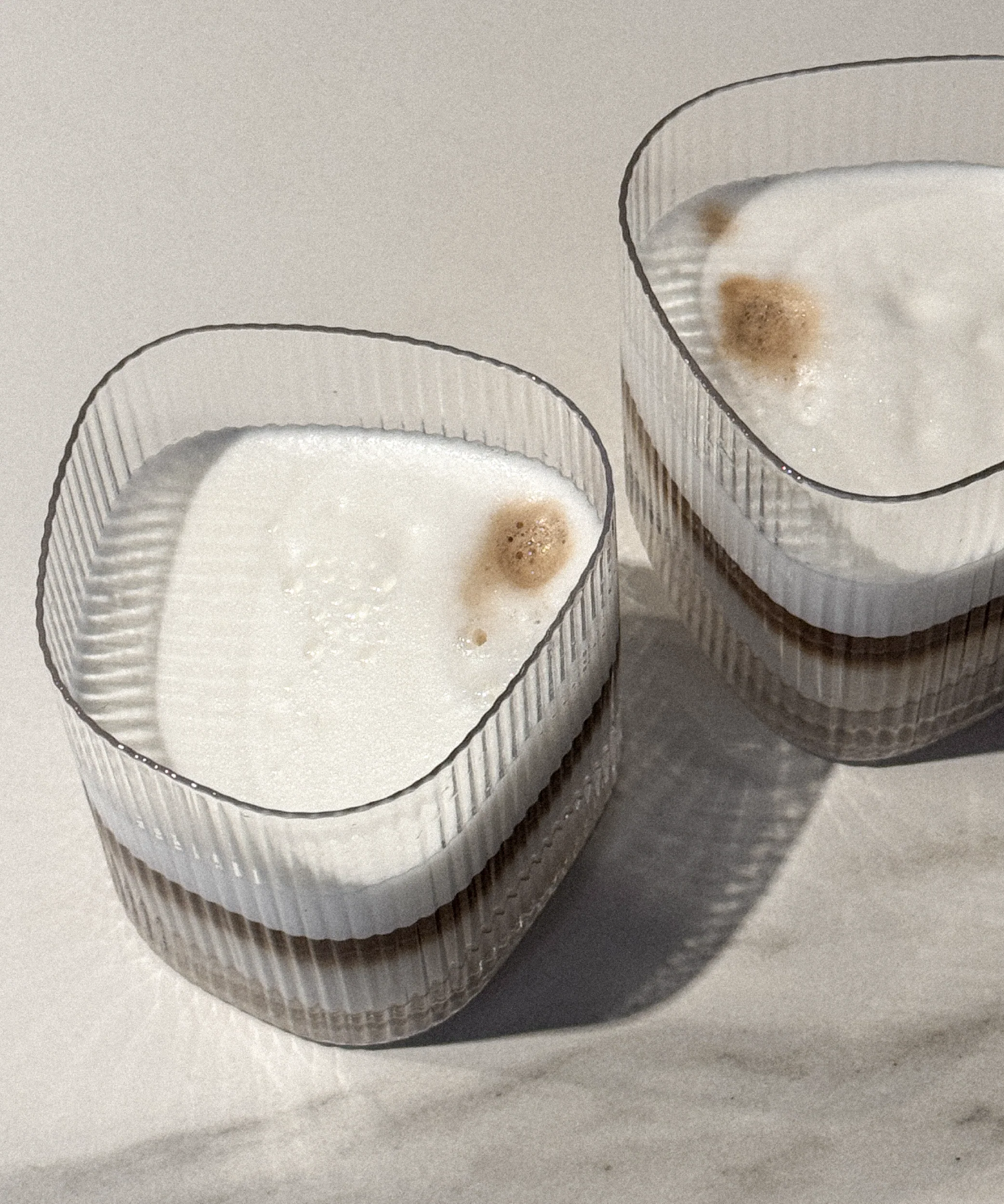 Kleines Trinkglas im gerillten Design | Venice - Image 5