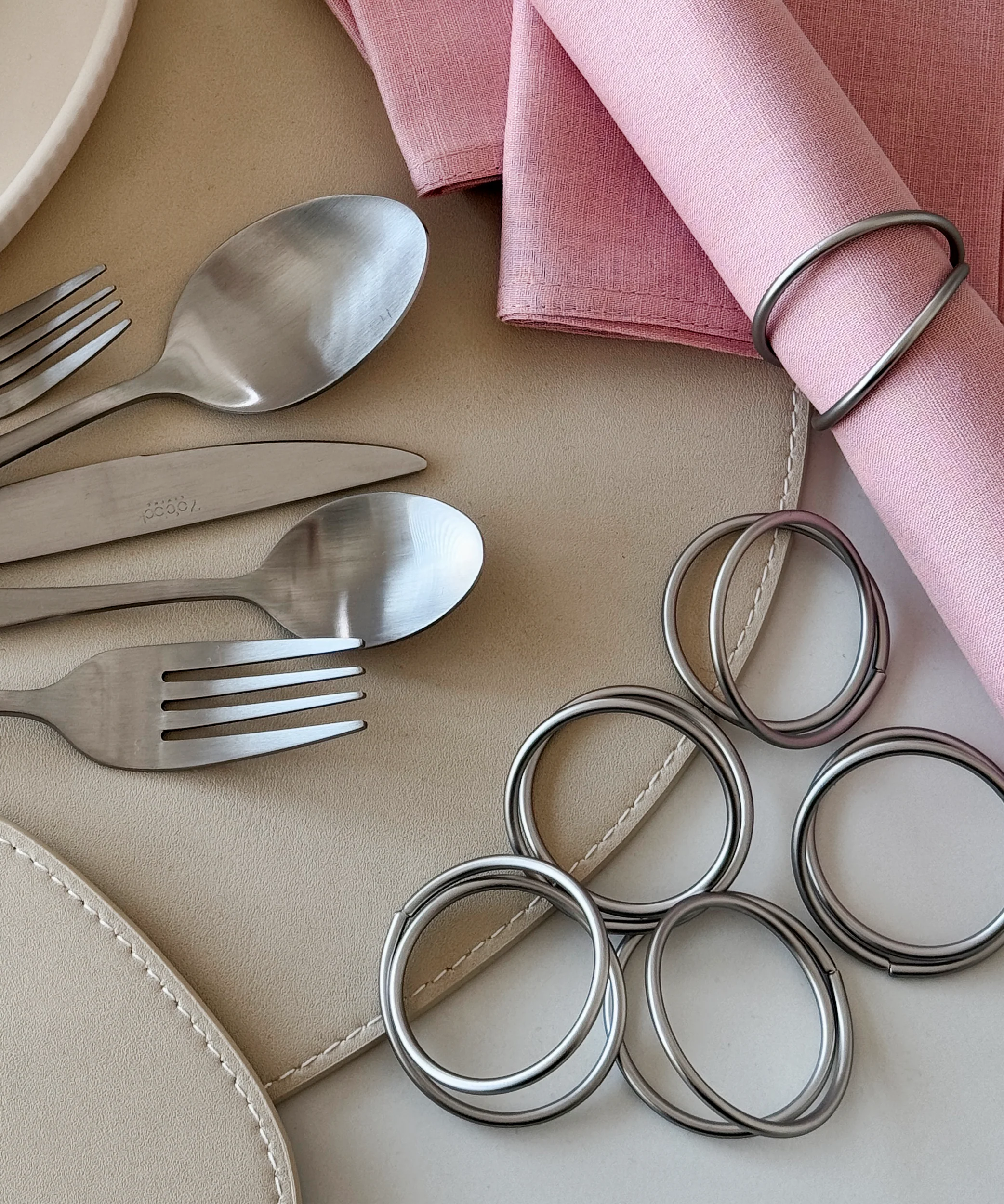 Serviettenringe Silber 6er Set | Rina - Image 6