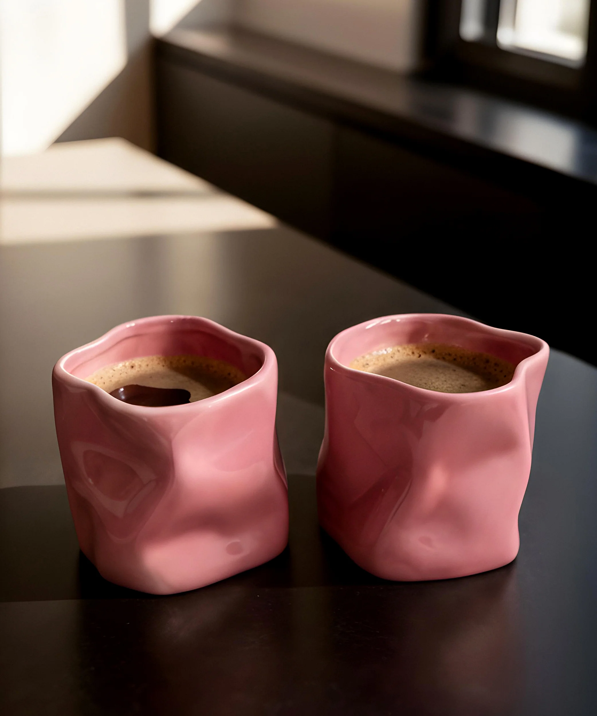 Organischer Keramik Becher Pink | Alaska - Image 8