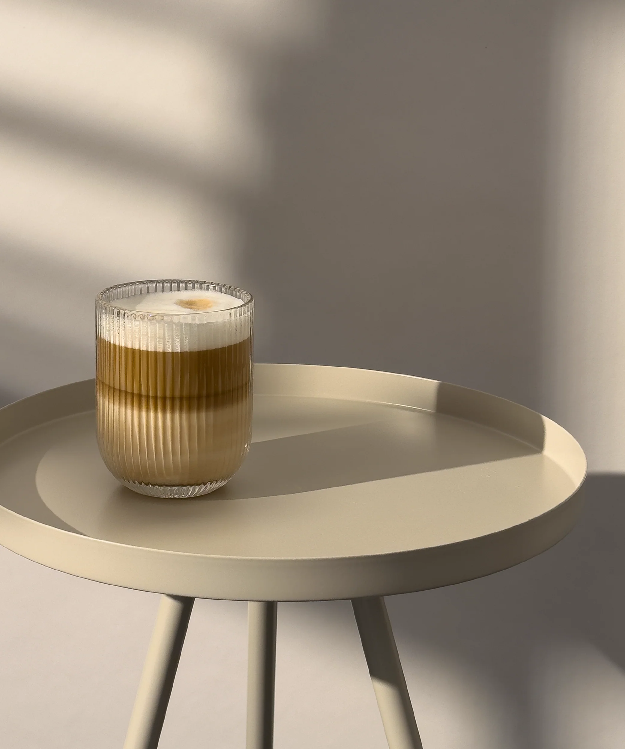 Geriffeltes kleines Glas | Paris - Image 12