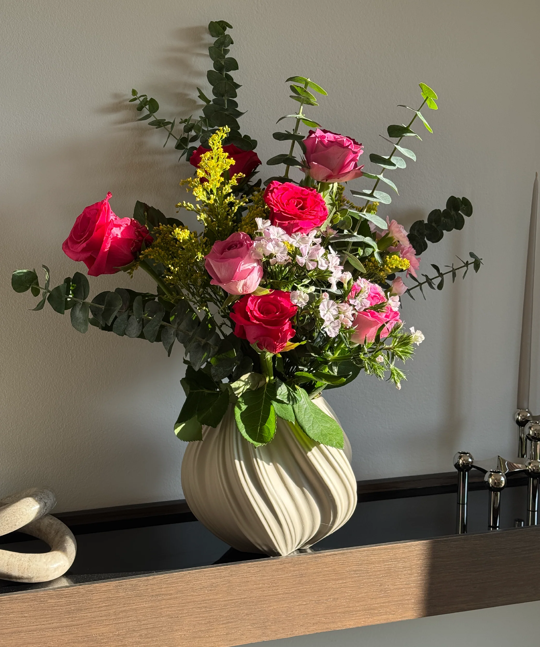 Kleine Keramik Vase in Beige | Flora - Image 8